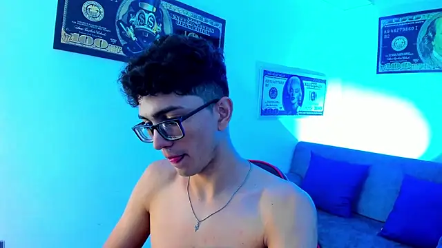 TylerWhite  online show from January 5, 2025, 6:24 am