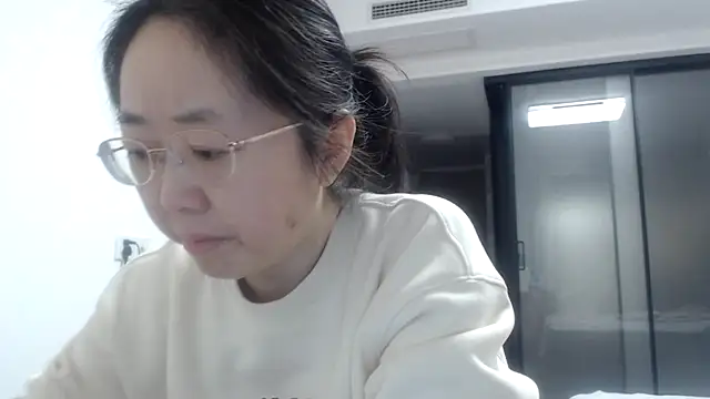 sonyx online show from February 2, 2025, 7:14 pm