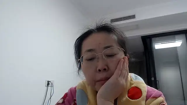 sonyx online show from February 11, 2025, 6:44 pm