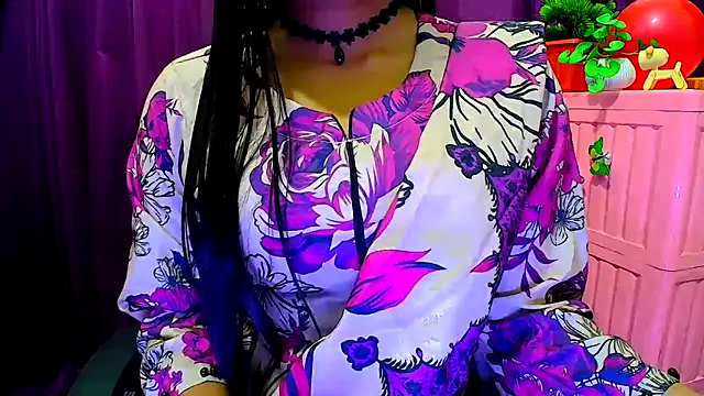 Snapshot of Kashish_11 chatting on December 29, 2024, 6:27 pm Kashish 11 online show from December 29, 2024, 6:27 pm