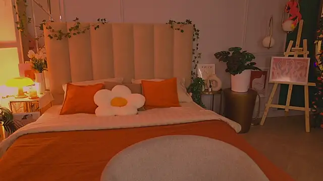 Snapshot of Meow_Nancy chatting on May 4, 2026, 5:14 am Meow Nancy online show from May 4, 2026, 5:14 am