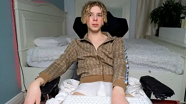 Kudi Minnt online show from March 4, 2026, 11:11 pm