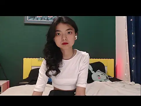 Shy Kira online show from January 9, 2026, 10:40 am