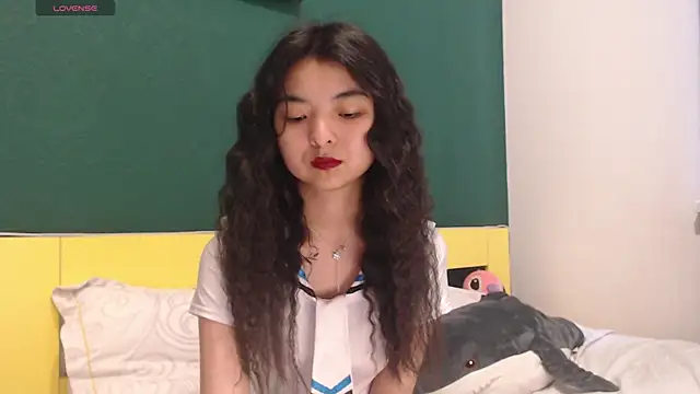Snapshot of Shy_Kira chatting on May 29, 2026, 8:45 am Shy Kira online show from May 29, 2026, 8:45 am