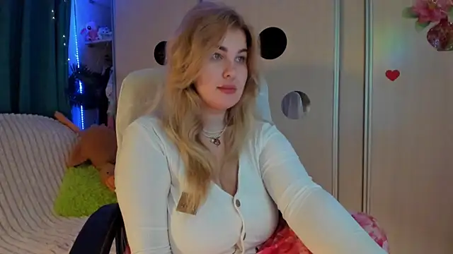 Snapshot of CoraSwon chatting on February 26, 2026, 4:06 pm CoraSwon online show from February 26, 2026, 4:06 pm