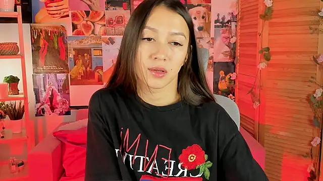 LanaBaker online show from December 8, 2024, 2:49 am