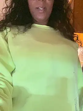 Snapshot of KLoveeee chatting on January 9, 2025, 1:29 am KLoveeee online show from January 9, 2025, 1:29 am