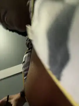 Snapshot of KLoveeee chatting on January 20, 2025, 3:37 am KLoveeee online show from January 20, 2025, 3:37 am