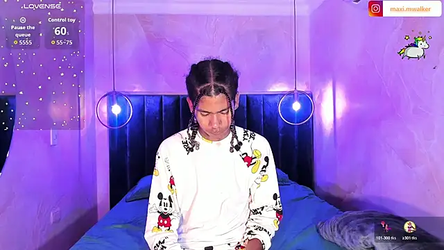 Maxim-Walker online show from October 21, 2025, 3:07 am