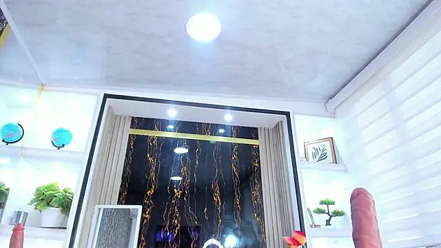 AmberNix online show from February 10, 2025, 10:09 pm