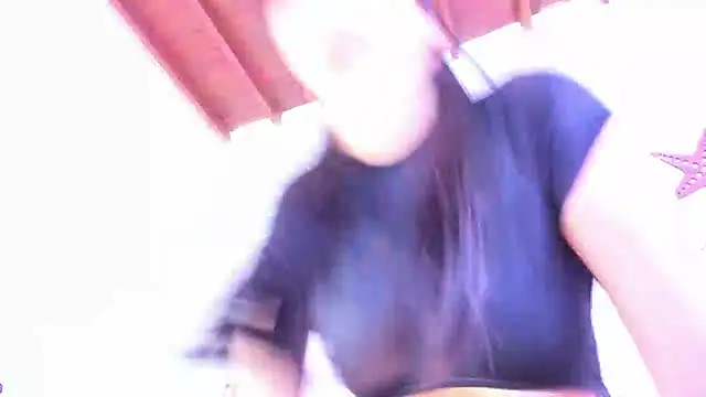 Emiily Parkerr online show from October 31, 2025, 2:56 am