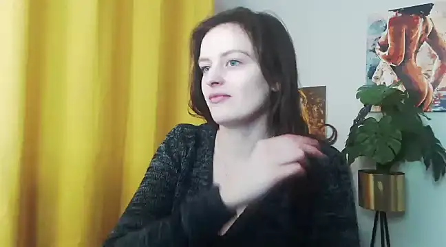 juicyNadine online show from December 9, 2024, 6:23 am