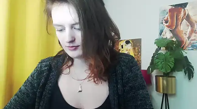 juicyNadine online show from December 9, 2024, 9:28 am