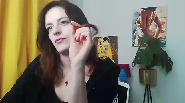 juicyNadine online show from January 13, 2025, 9:19 am