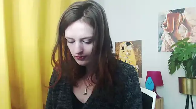 juicyNadine online show from January 27, 2025, 6:41 am