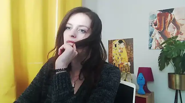 juicyNadine online show from January 27, 2025, 1:09 pm