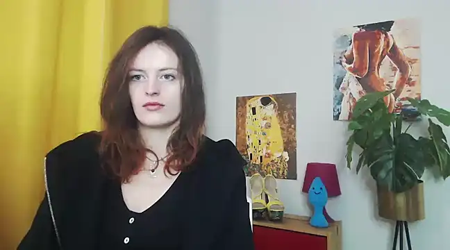 juicyNadine online show from February 25, 2025, 6:25 am