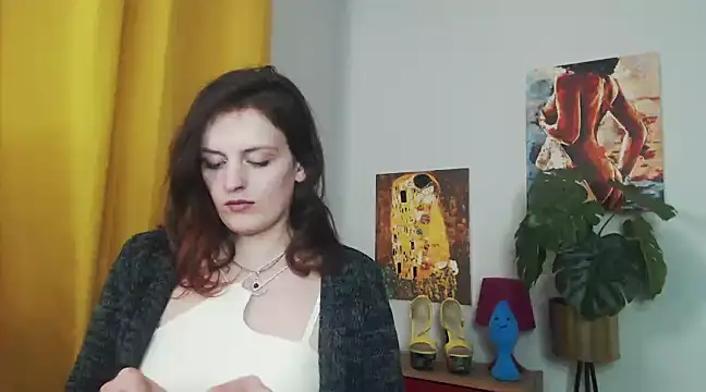 juicyNadine online show from February 28, 2025, 12:31 pm