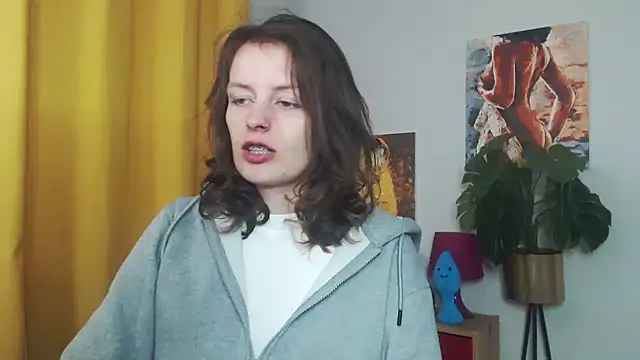 juicyNadine online show from October 1, 2025, 4:51 am