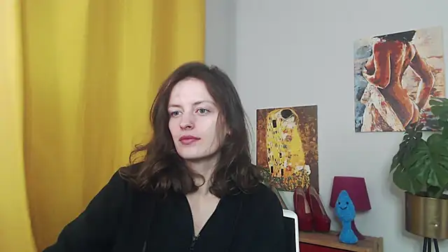 juicyNadine online show from October 20, 2025, 4:46 am