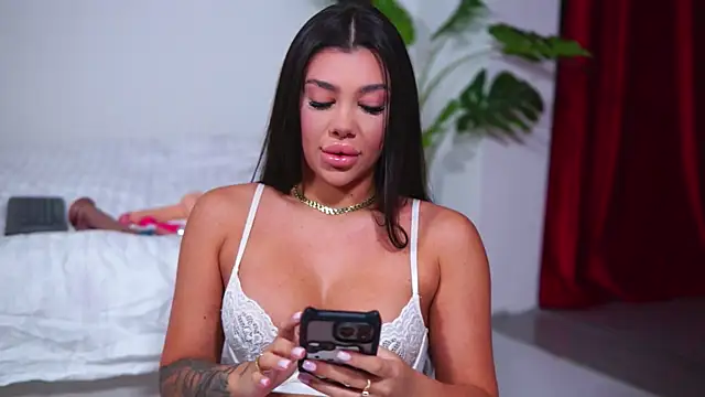 NatyDesiree online show from September 22, 2025, 6:59 am