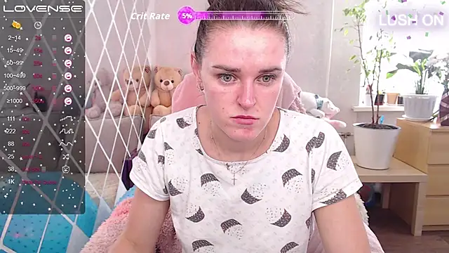 Bella  Swoon online show from September 15, 2025, 4:45 am