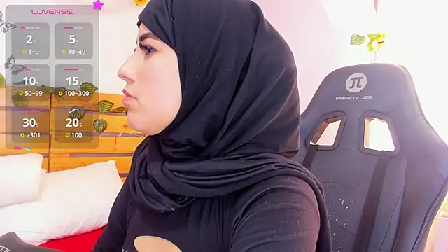 amira nazer online show from February 25, 2025, 2:00 pm