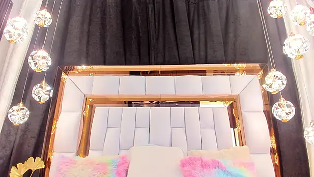 Snapshot of RileySweett chatting on March 15, 2025, 11:29 am RileySweett online show from March 15, 2025, 11:29 am