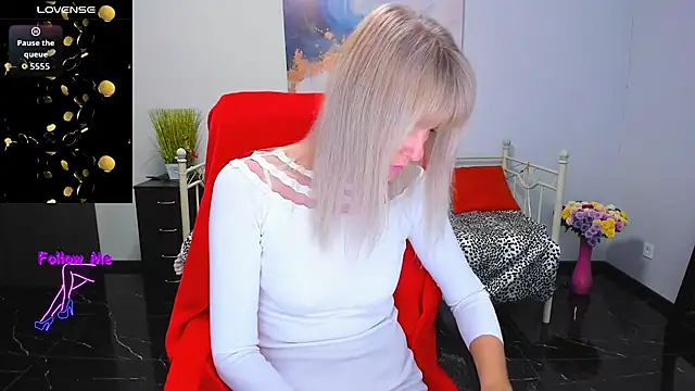 Snapshot of Anita_Tayson chatting on October 29, 2025, 7:10 am Anita Tayson online show from October 29, 2025, 7:10 am