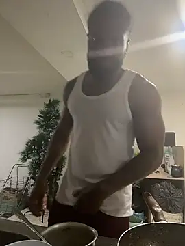 BL4CKBUNY online show from November 11, 2025, 2:00 am