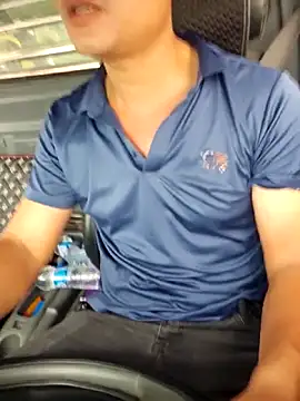 Vanilahirl online show from October 15, 2025, 6:35 am