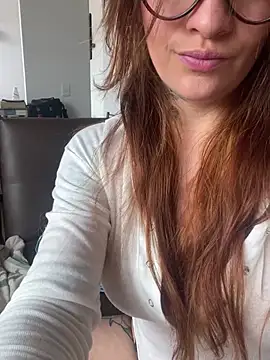 Val   online show from March 7, 2025, 7:05 pm