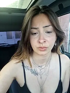 An g elly online show from April 15, 2026, 4:03 pm