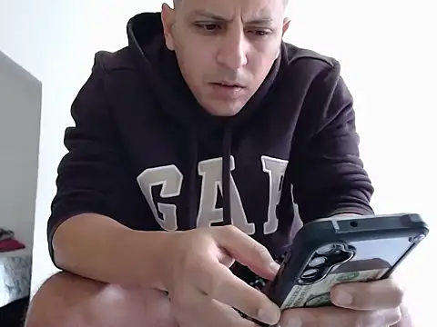 Bamban1419  online show from September 25, 2025, 2:21 pm