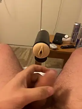 caliguy37 online show from February 21, 2025, 8:40 am