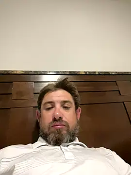 caliguy37 online show from January 8, 2026, 3:20 am