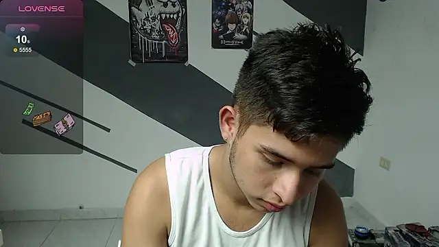 Snapshot of harold_18_ chatting on December 4, 2024, 7:23 pm harold 18 online show from December 4, 2024, 7:23 pm