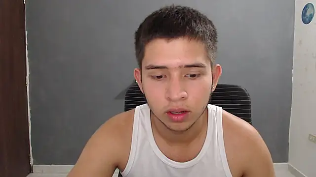 Snapshot of harold_18_ chatting on February 17, 2025, 1:42 pm harold 18 online show from February 17, 2025, 1:42 pm