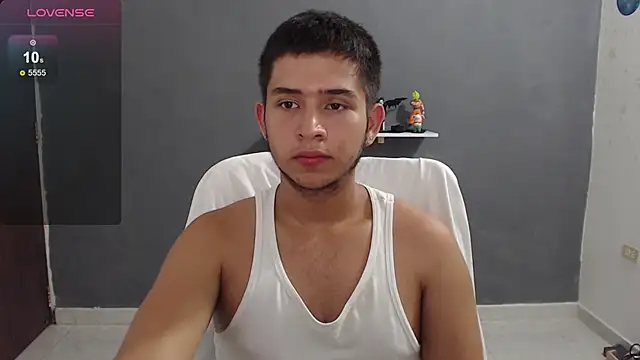 Snapshot of harold_18_ chatting on February 19, 2025, 9:14 pm harold 18 online show from February 19, 2025, 9:14 pm