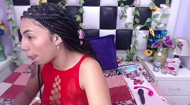 Snapshot of arianaa_tompsoon chatting on December 11, 2024, 2:09 am arianaa tompsoon online show from December 11, 2024, 2:09 am