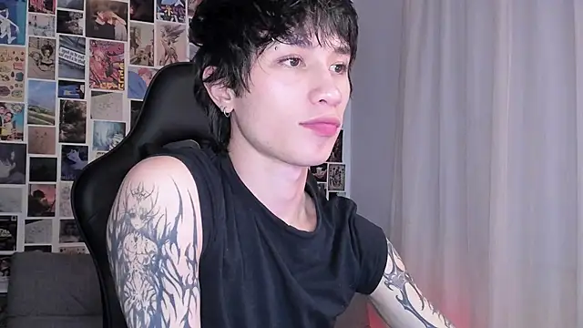 Snapshot of liamelf chatting on March 6, 2025, 6:30 am liamelf online show from March 6, 2025, 6:30 am