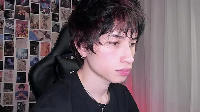 Snapshot of liamelf chatting on October 17, 2025, 5:54 am liamelf online show from October 17, 2025, 5:54 am