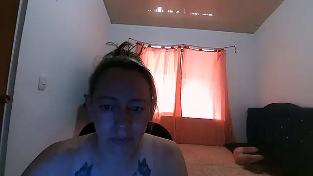 Snapshot of Chanel_87xxx chatting on August 5, 2026, 4:32 pm Chanel 87xxx online show from August 5, 2026, 4:32 pm