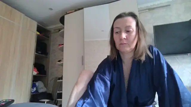 WindChristy online show from October 7, 2025, 12:24 pm