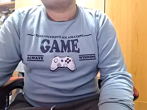 Javier bear online show from December 9, 2024, 10:00 am