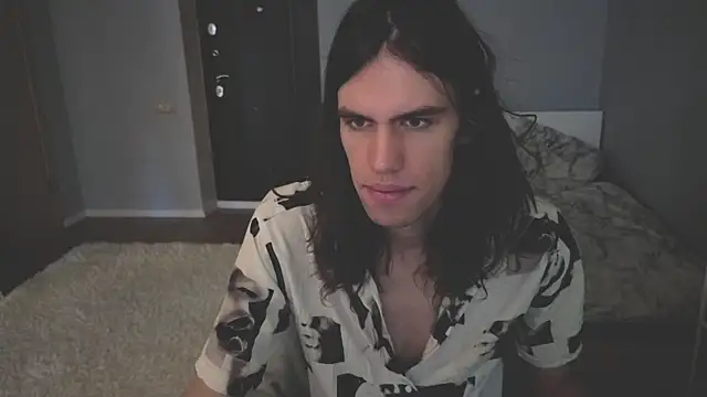 mollymila online show from April 13, 2026, 4:29 am