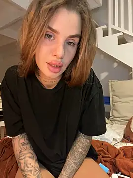 EmiliaCatalina online show from February 7, 2025, 3:34 am