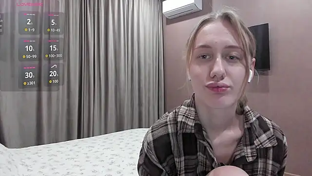 Mika Ray online show from December 4, 2025, 10:29 pm