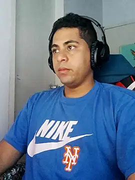 Snapshot of ElferXXX chatting on February 21, 2025, 3:45 am ElferXXX online show from February 21, 2025, 3:45 am