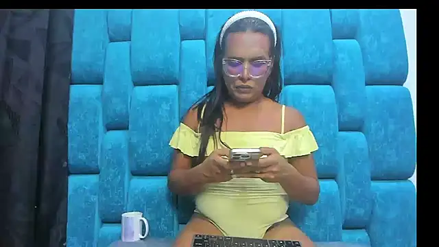 monsterdick 22cm online show from March 2, 2025, 1:04 am